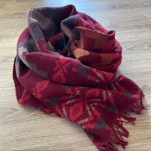 Red-tone Wool-like Scarf